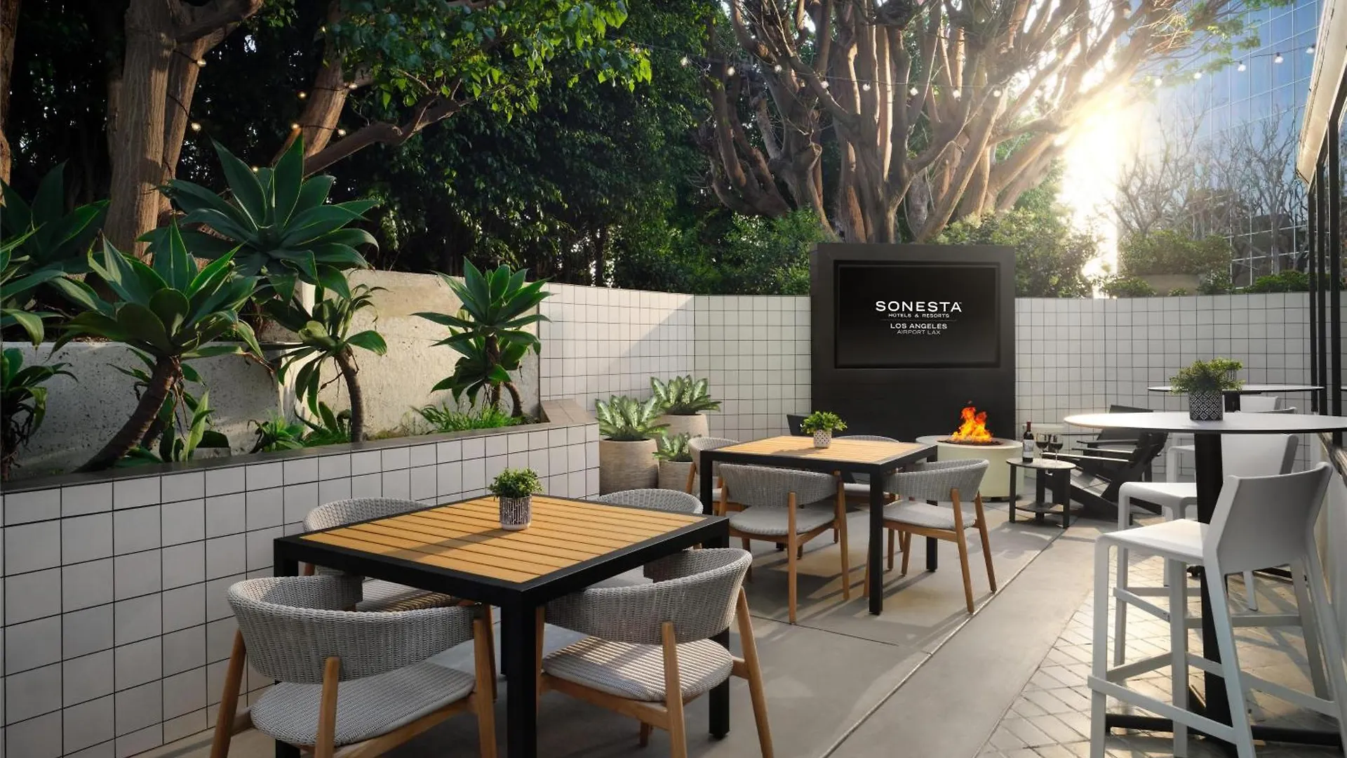 Sonesta Los Angeles Airport Lax 4*,