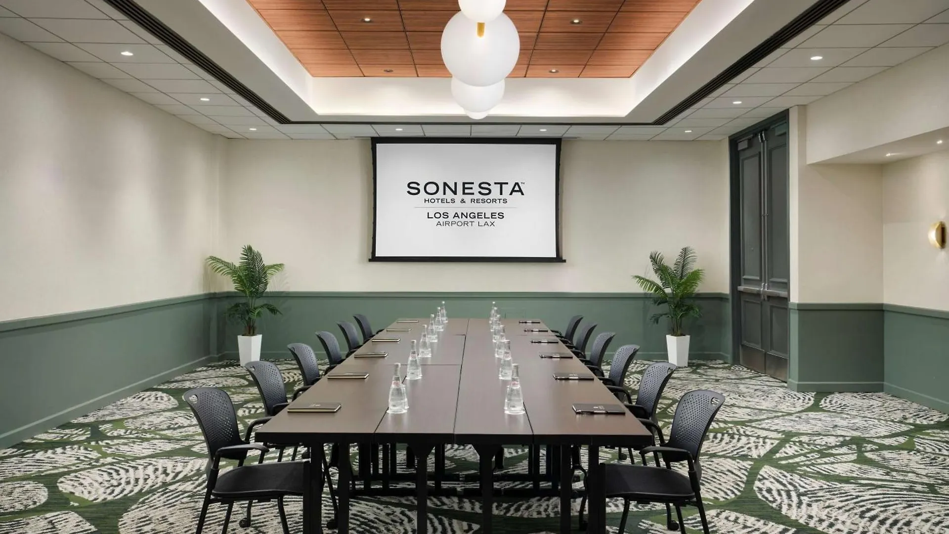 Hotel Sonesta Los Angeles Airport Lax